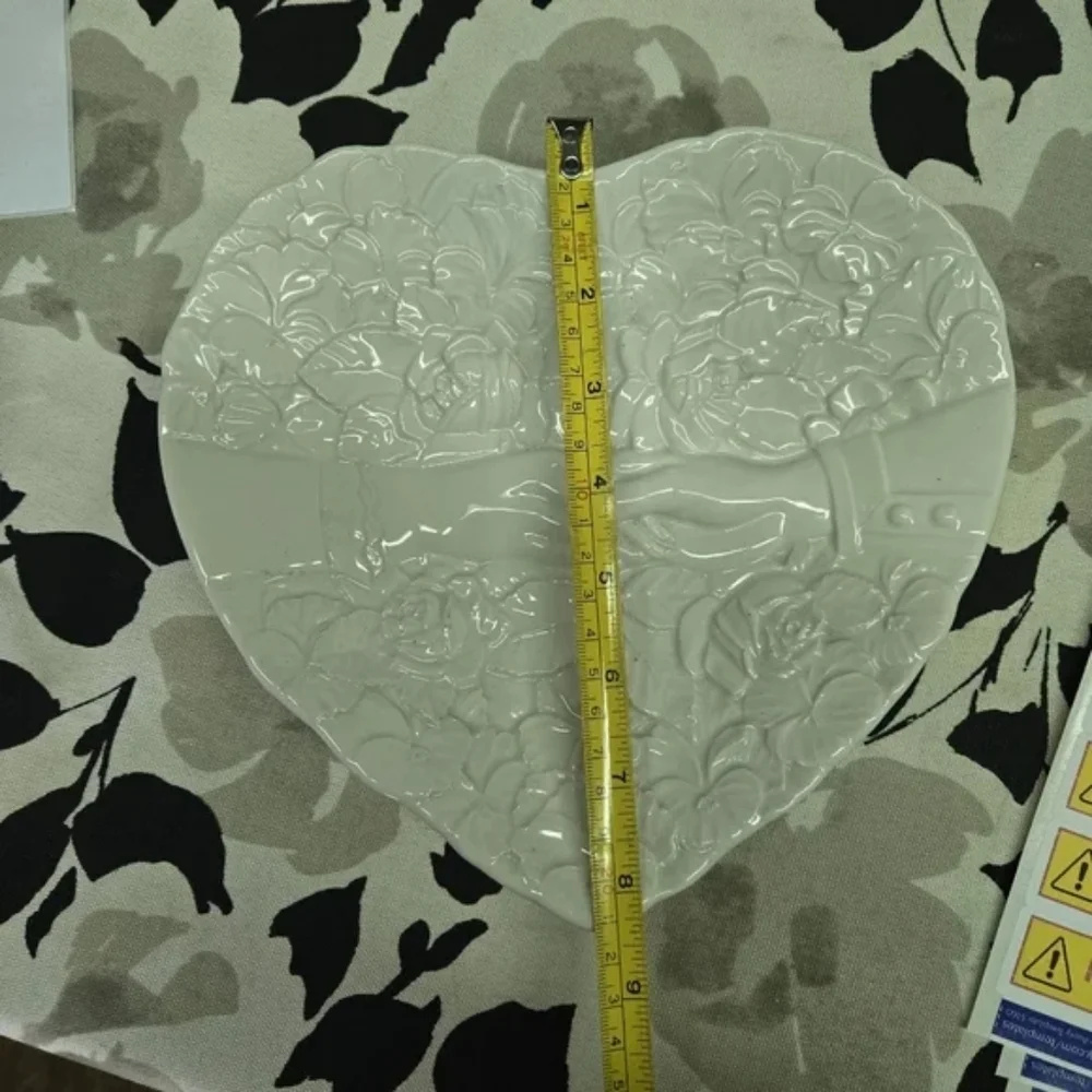Made in Italy Heart with Holding Hands and Roses Plate